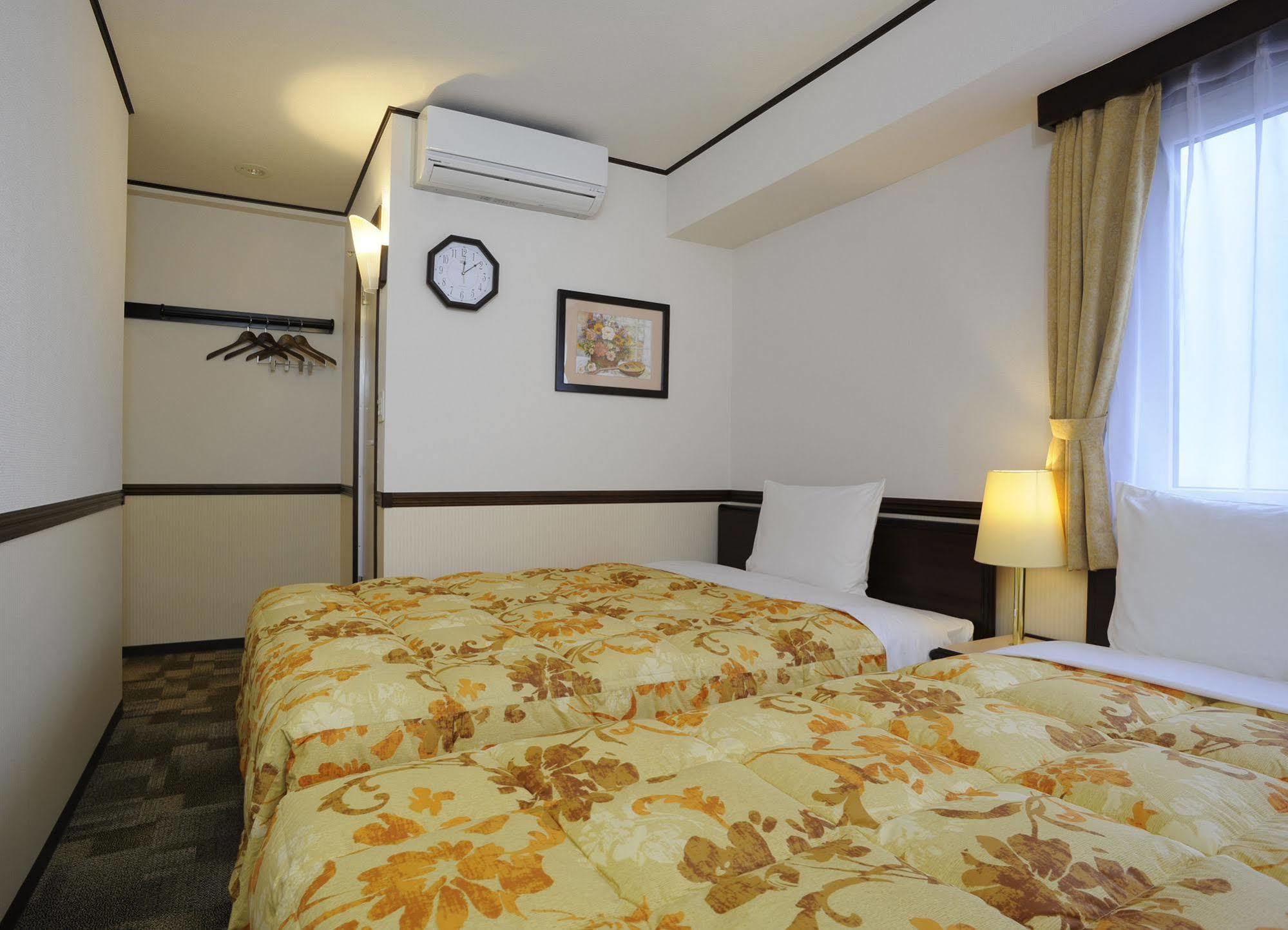 Toyoko Inn Shonan Kamakura Fujisawa-Eki Kita-Guchi Esterno foto