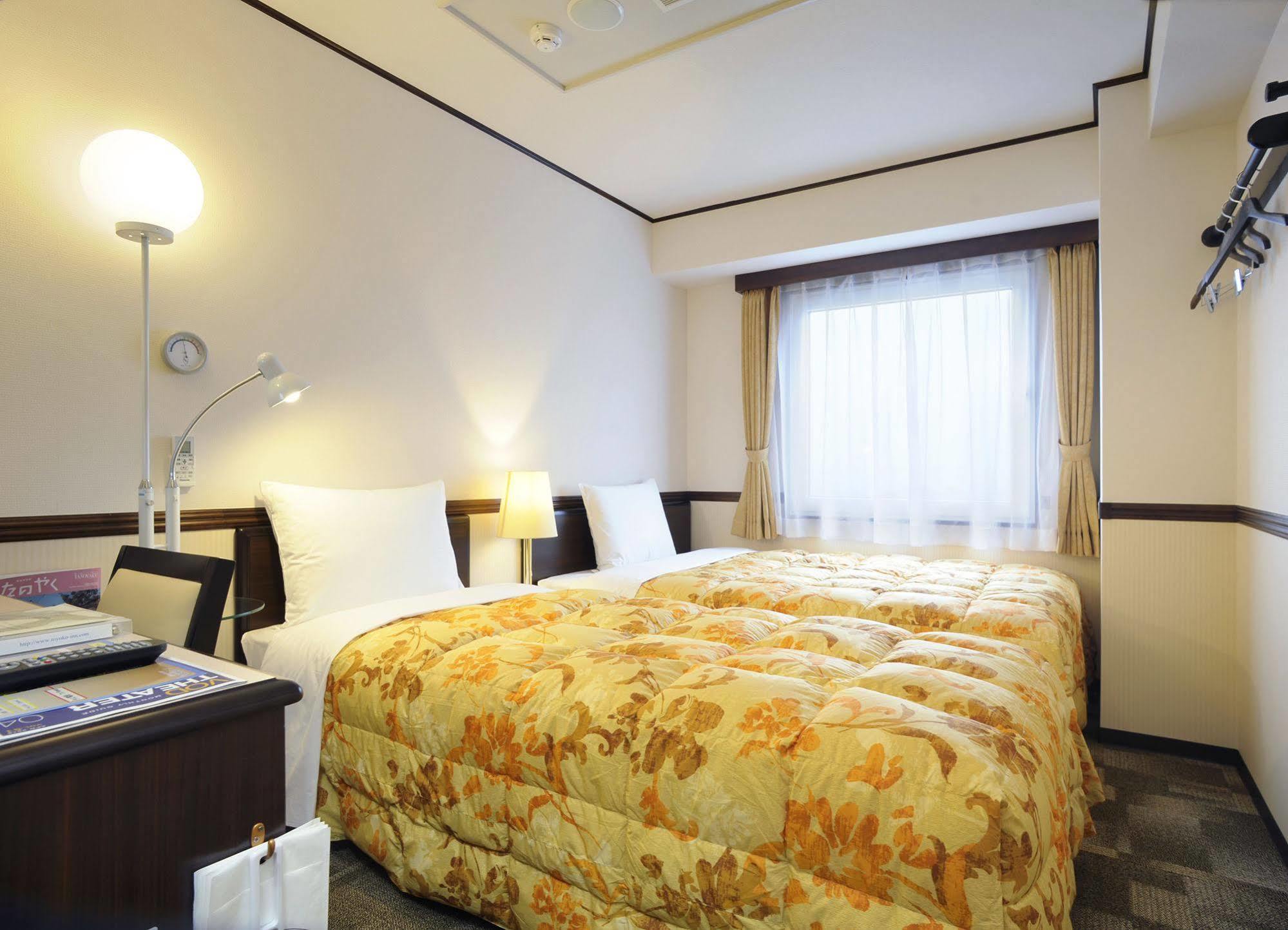 Toyoko Inn Shonan Kamakura Fujisawa-Eki Kita-Guchi Esterno foto